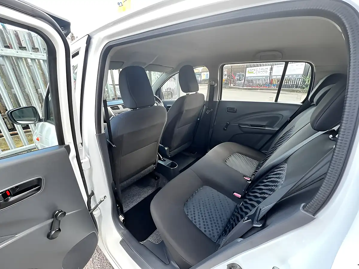Used 2016 Suzuki Celerio SZ2 White - Interior and Exterior details 19