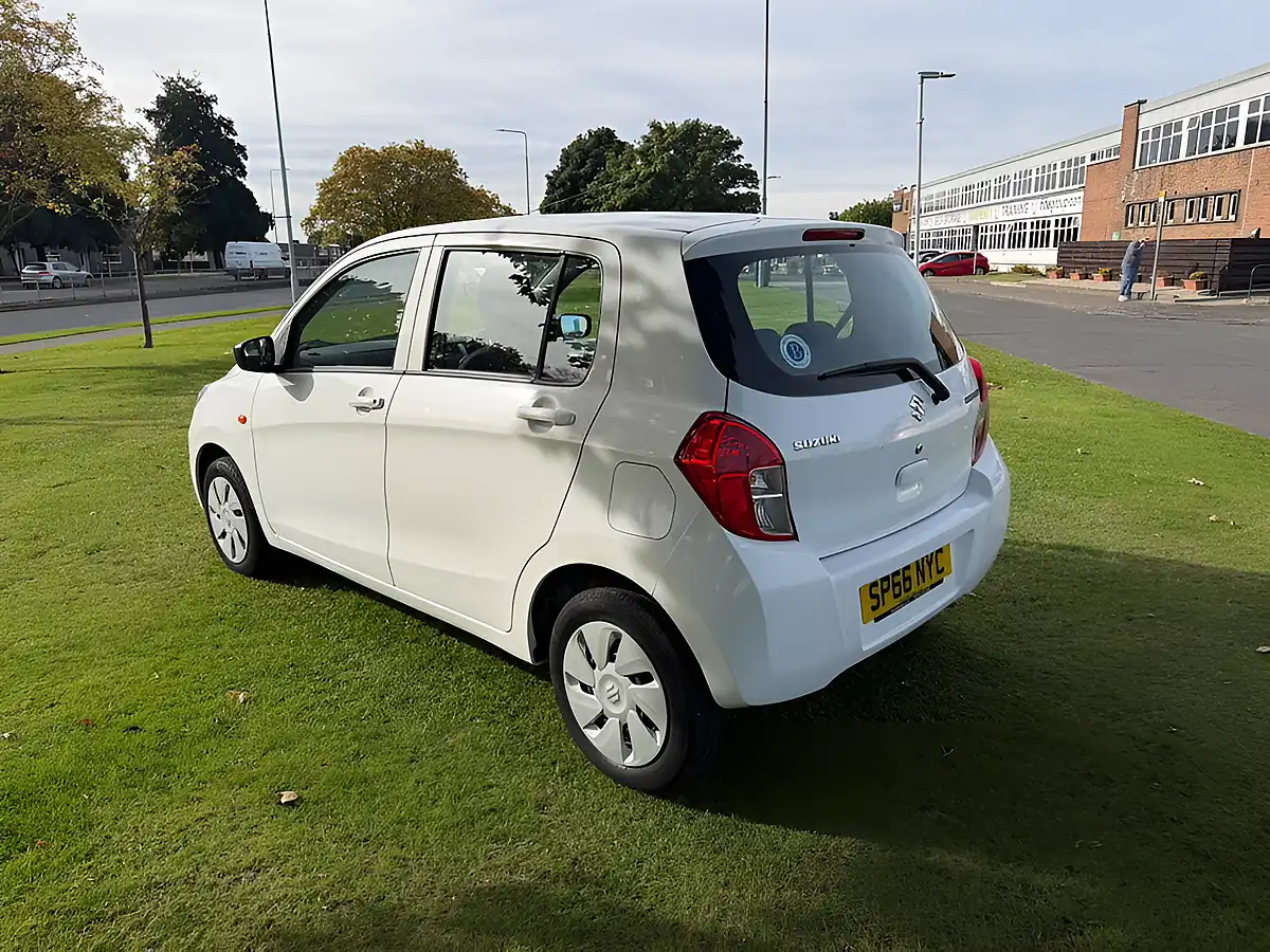 Used 2016 Suzuki Celerio SZ2 White - Interior and Exterior details 3