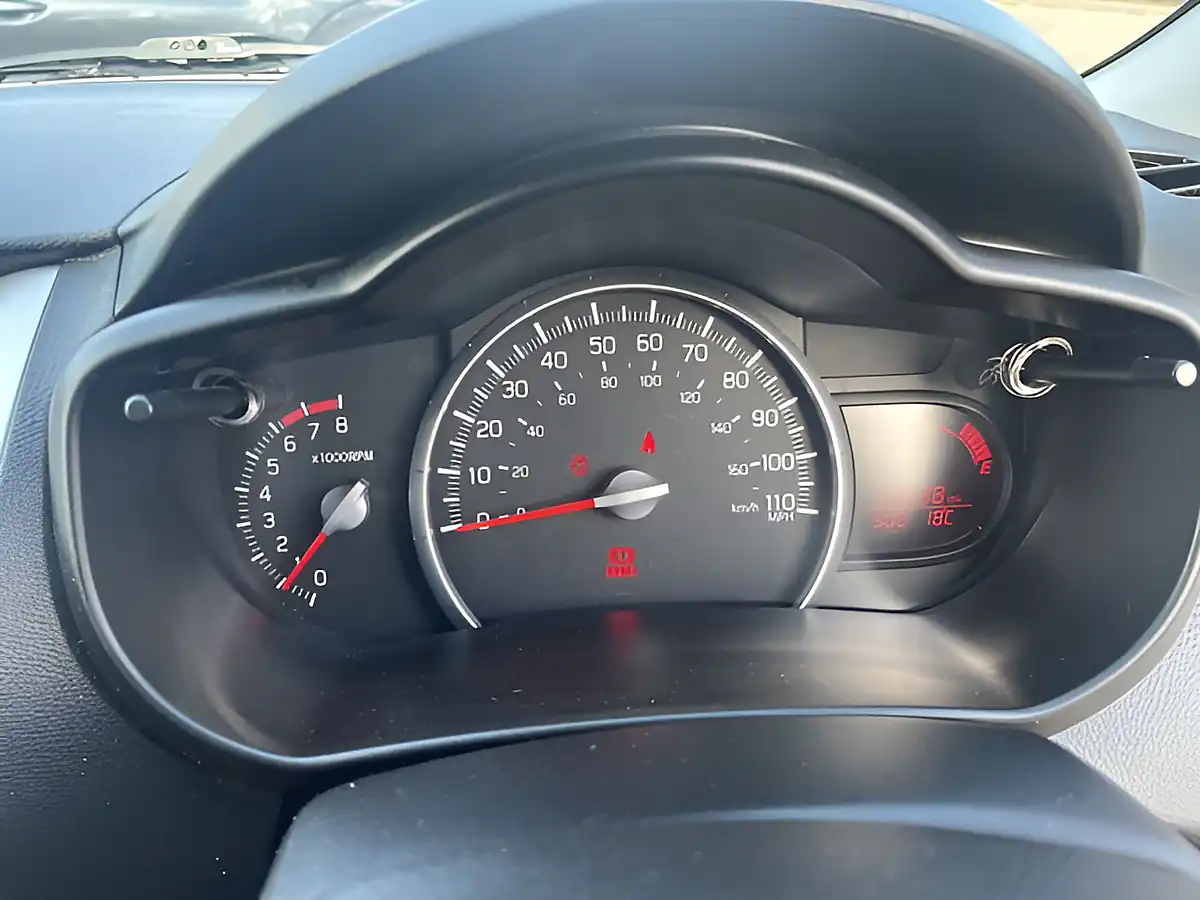 Used 2016 Suzuki Celerio SZ4 Cerulean Blue Pearl - Interior and Exterior details 10