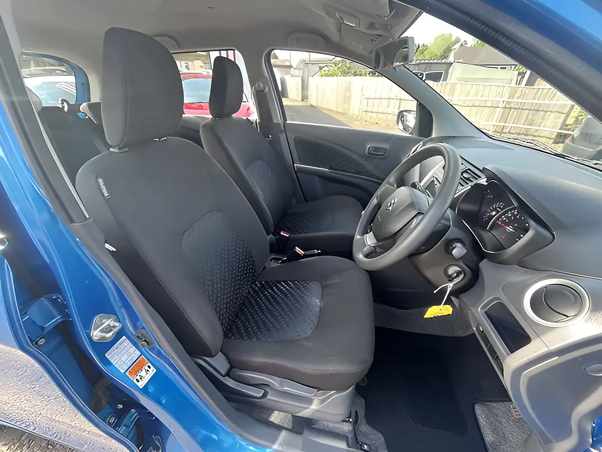 Used 2016 Suzuki Celerio SZ4 Cerulean Blue Pearl - Interior and Exterior details 3