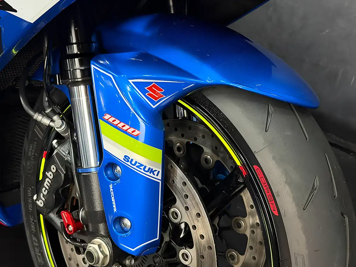 Used 2016 Suzuki GSX-R1000 Moto Gp Edition Blue - Interior and Exterior details 12