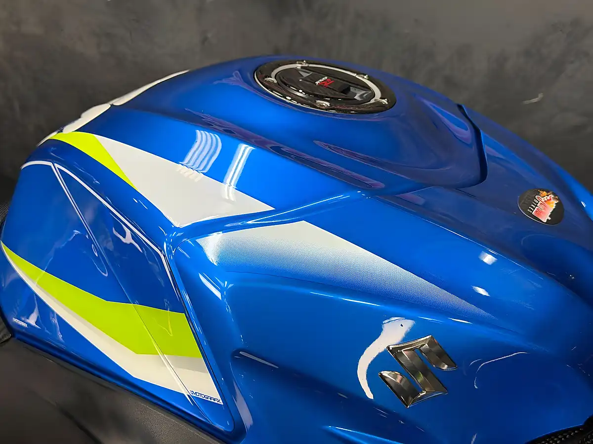 Used 2016 Suzuki GSX-R1000 Moto Gp Edition Blue - Interior and Exterior details 16