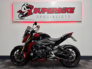 Used 2016 Suzuki GSX-S1000 Naked Red - Interior and Exterior details 7