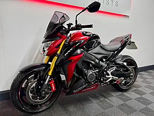 Used 2016 Suzuki GSX-S1000 Naked Red - Interior and Exterior details 8