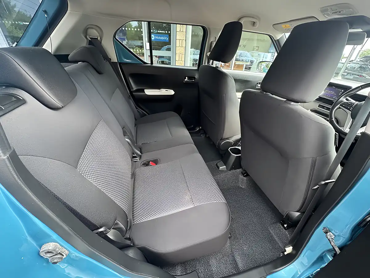 Used 2016 Suzuki Ignis SZ5 Allgrip Blue/Black - Interior and Exterior details 9