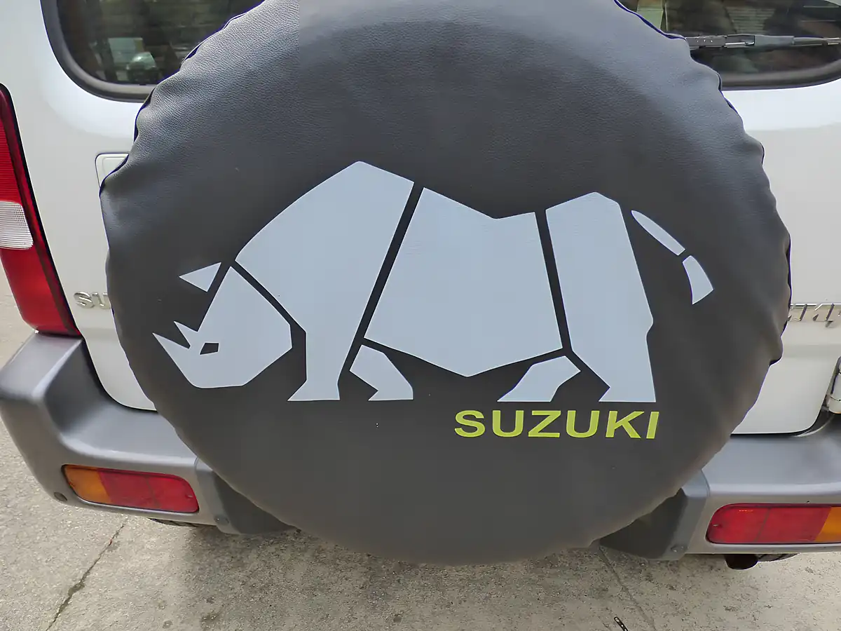 Used 2016 Suzuki Jimny Adventure White/Grey - Interior and Exterior details 12