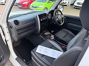 Used 2016 Suzuki Jimny SZ4 White - Interior and Exterior details 16