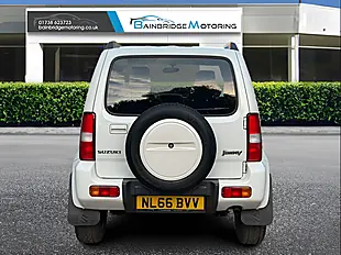 Used 2016 Suzuki Jimny SZ4 White - Interior and Exterior details 4