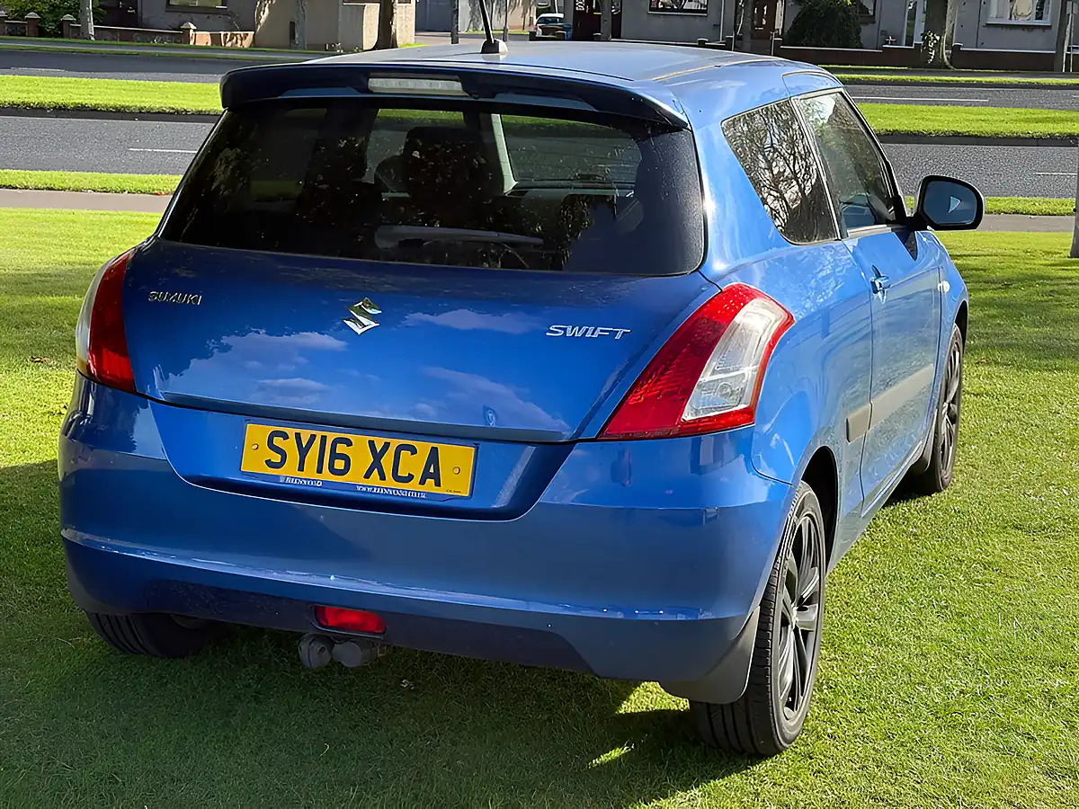 Used 2016 Suzuki Swift Sz-L Blue - Interior and Exterior details 5