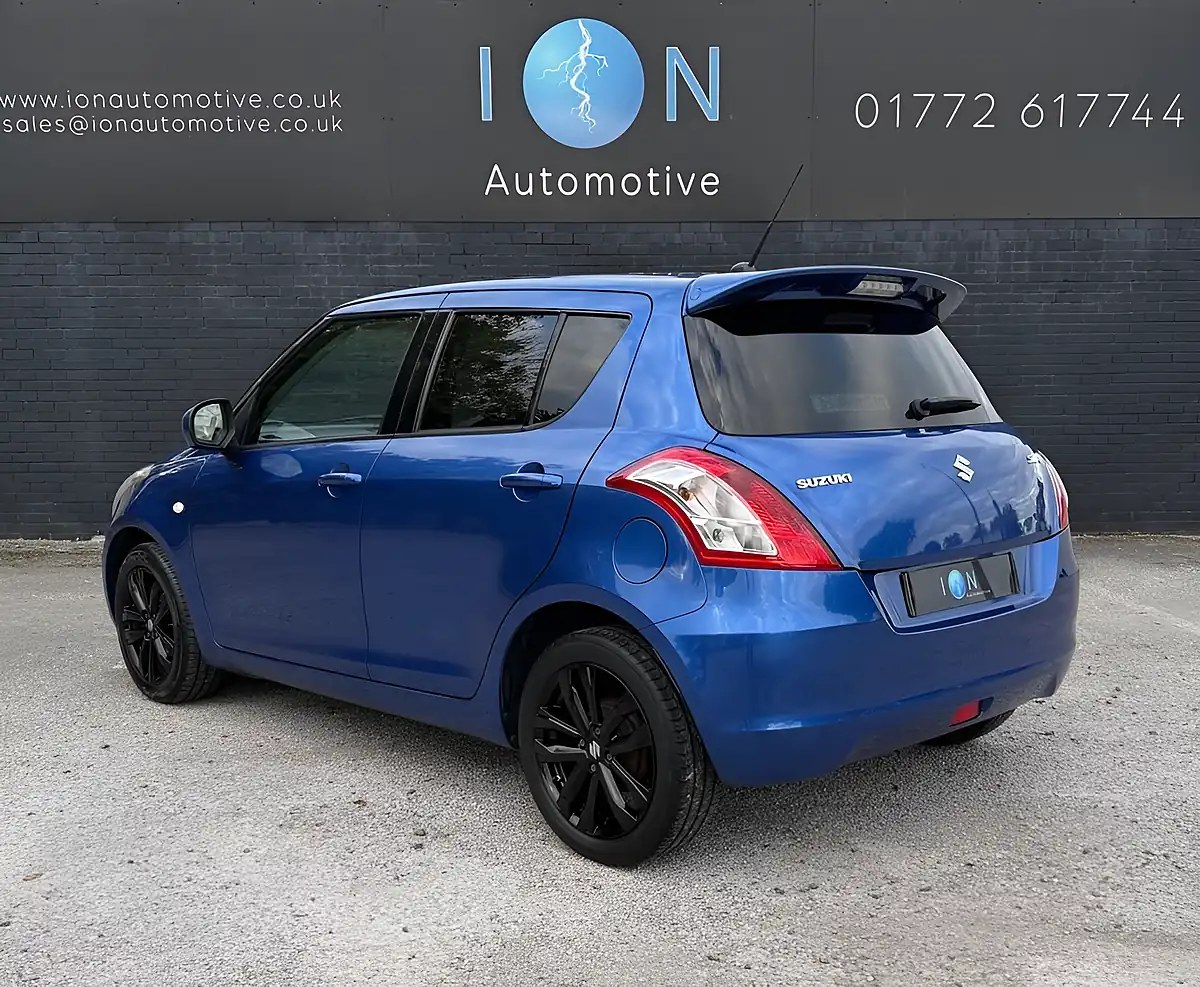 Used 2016 Suzuki Swift Sz-L Kashmir Blue Met - Interior and Exterior details 8