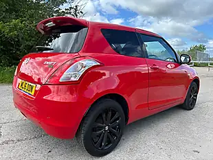 Used 2016 Suzuki Swift Sz-L Red - Interior and Exterior details 11