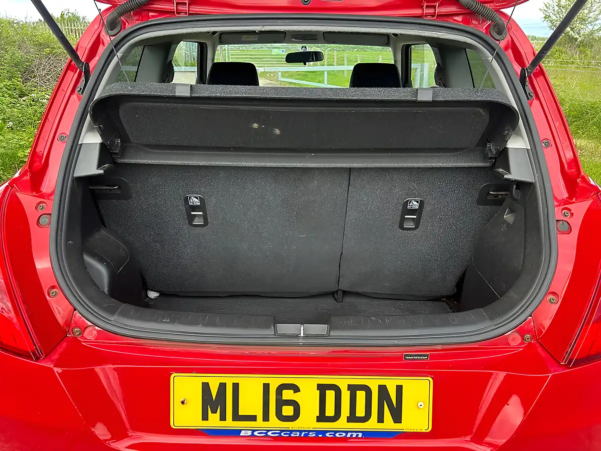 Used 2016 Suzuki Swift Sz-L Red - Interior and Exterior details 13