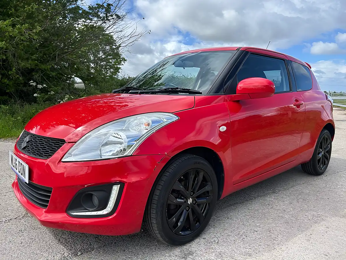 Used 2016 Suzuki Swift Sz-L Red - Interior and Exterior details 8