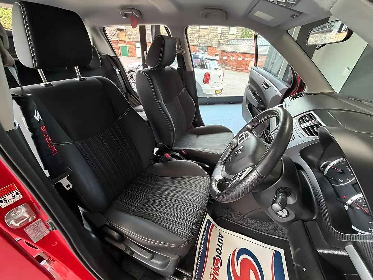 Used 2016 Suzuki Swift Sz-L Red - Interior and Exterior details 10