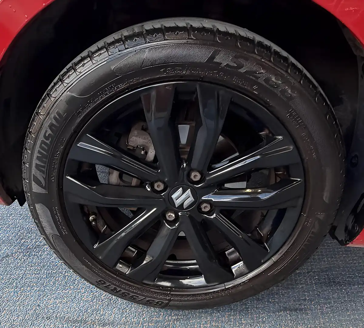 Used 2016 Suzuki Swift Sz-L Red - Interior and Exterior details 16