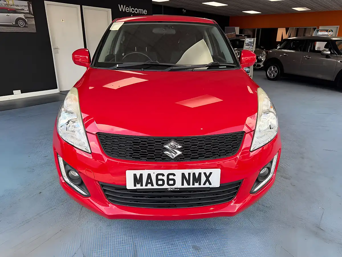 Used 2016 Suzuki Swift Sz-L Red - Interior and Exterior details 4