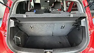Used 2016 Suzuki Swift Sz-L Red - Interior and Exterior details 9