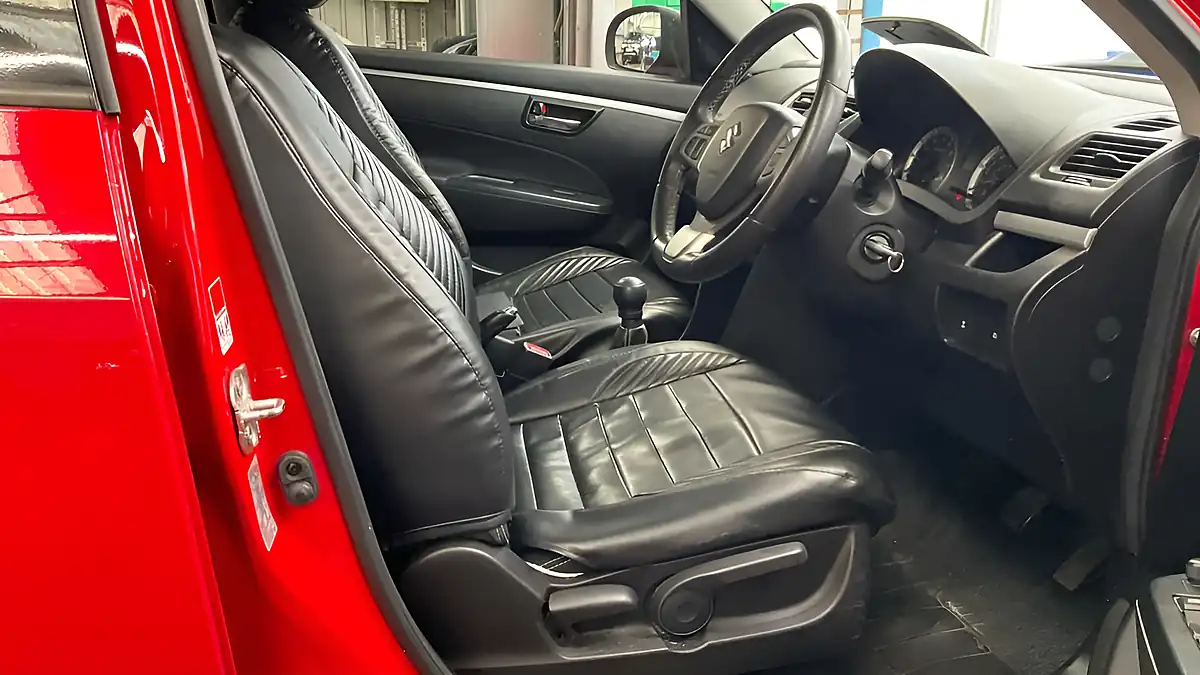 Used 2016 Suzuki Swift Sz-L Red - Interior and Exterior details 11