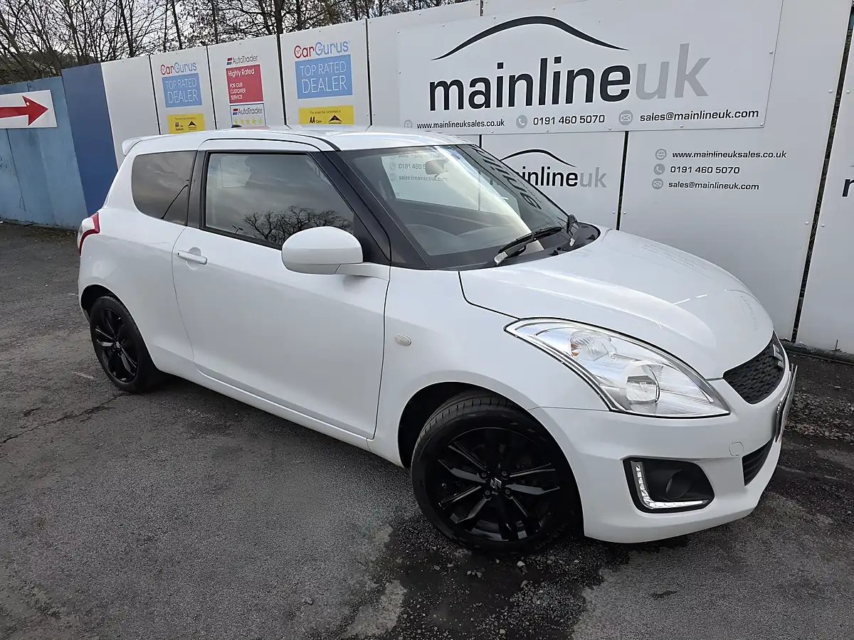 Used 2016 Suzuki Swift Sz-L White - Interior and Exterior details 5
