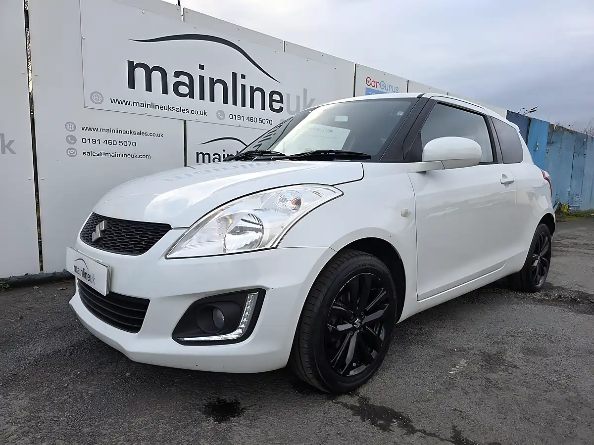 Used 2016 Suzuki Swift Sz-L White - Interior and Exterior details 7