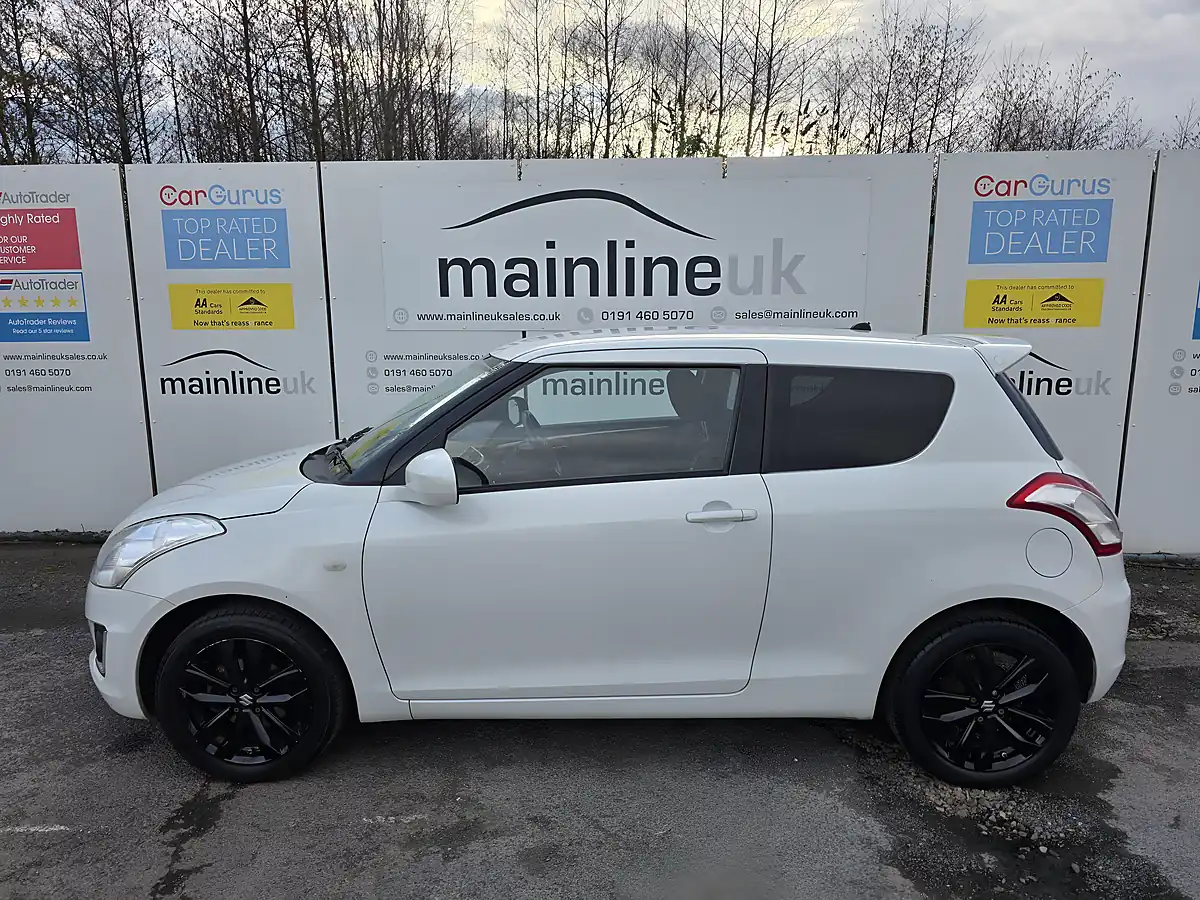 Used 2016 Suzuki Swift Sz-L White - Interior and Exterior details 9