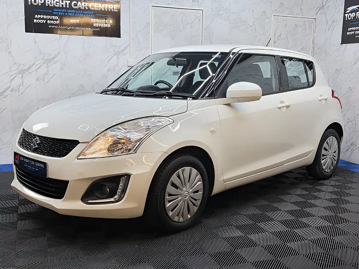 Used 2016 Suzuki Swift SZ2 White - Interior and Exterior details 4