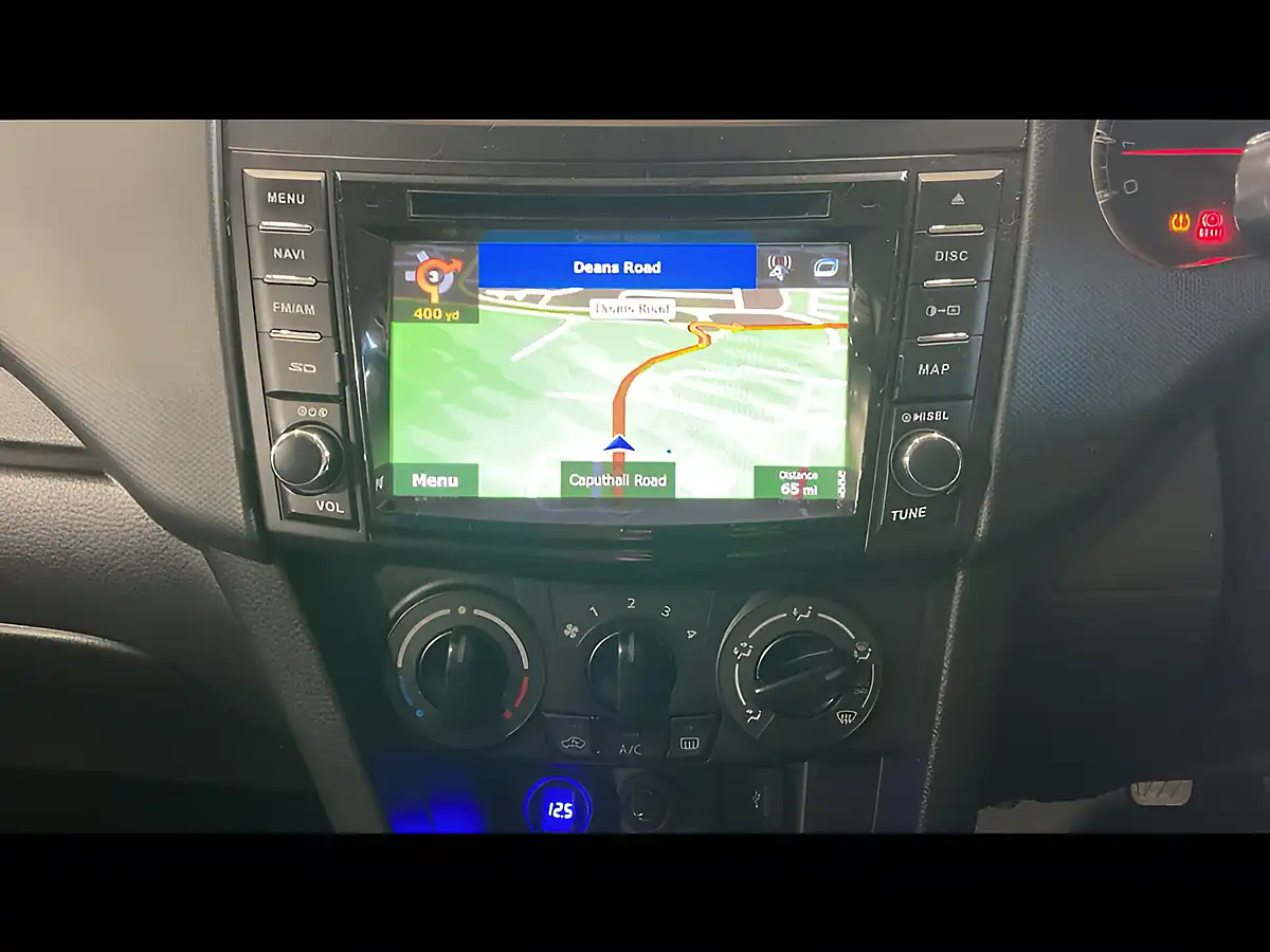 Used 2016 Suzuki Swift SZ3 Blue - Interior and Exterior details 11