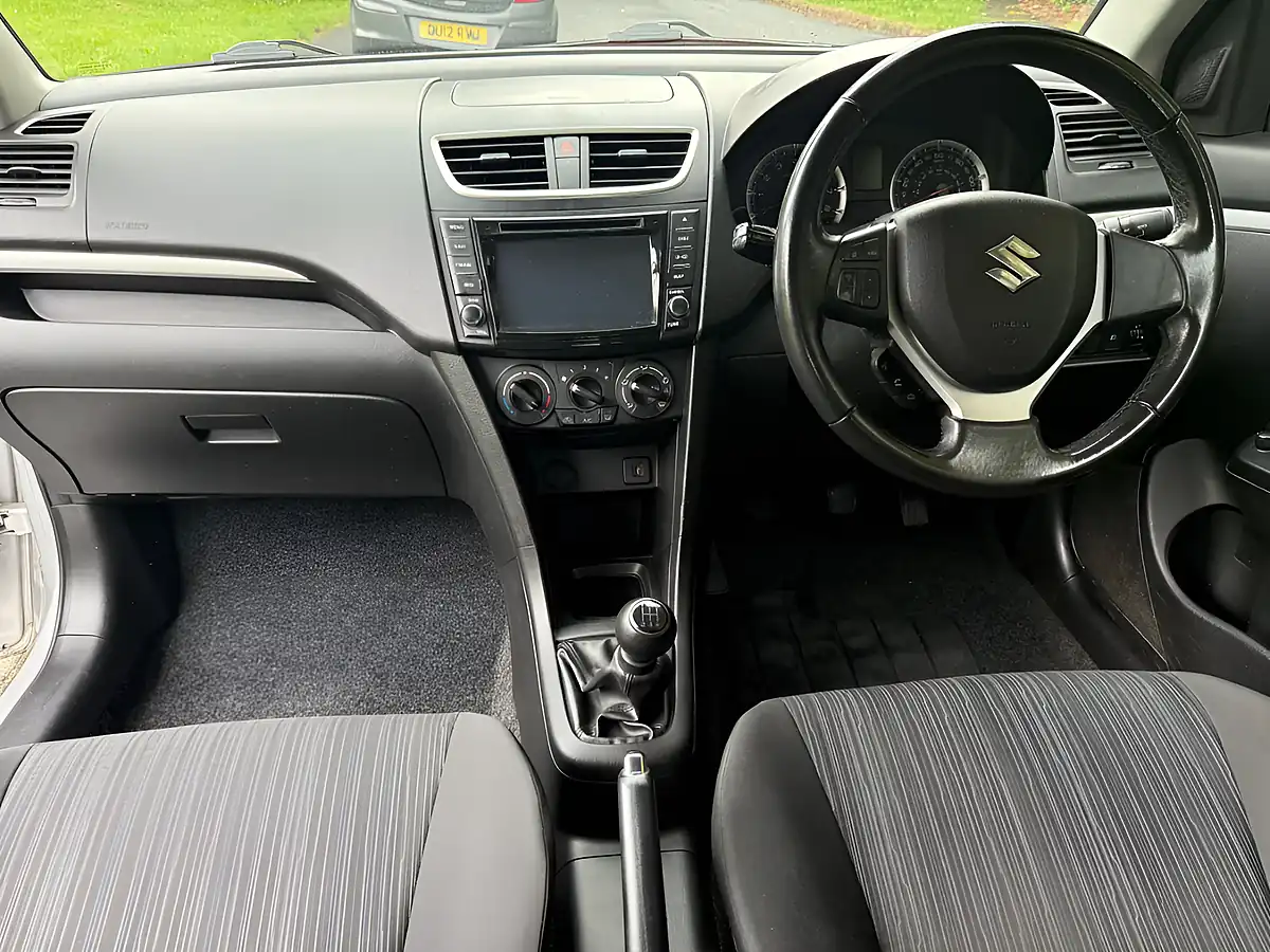 Used 2016 Suzuki Swift SZ3 Silver - Interior and Exterior details 10