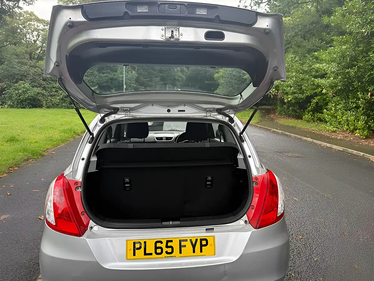 Used 2016 Suzuki Swift SZ3 Silver - Interior and Exterior details 12