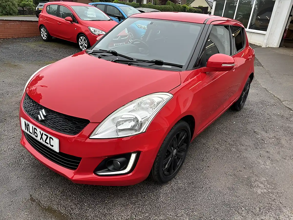 Used 2016 Suzuki Swift SZ4 Red - Interior and Exterior details 7