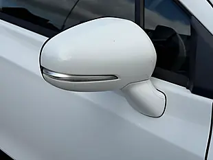 Used 2016 Suzuki SX4 S-Cross Sz-T White - Interior and Exterior details 10