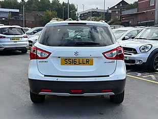 Used 2016 Suzuki SX4 S-Cross Sz-T White - Interior and Exterior details 8