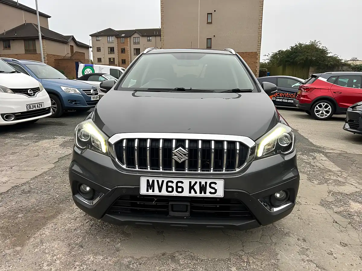 Used 2016 Suzuki Sx4 S-Cross SZ5 Grey - Interior and Exterior details 3