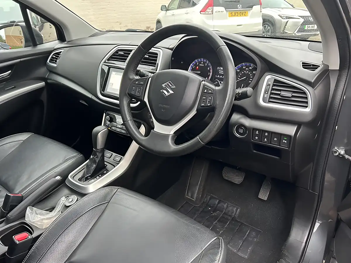 Used 2016 Suzuki Sx4 S-Cross SZ5 Grey - Interior and Exterior details 4