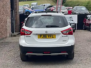 Used 2016 Suzuki SX4 S-Cross SZ5 White - Interior and Exterior details 3
