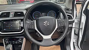 Used 2016 Suzuki SX4 S-Cross SZ5 White - Interior and Exterior details 9