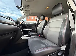 Used 2016 Suzuki Vitara S Allgrip Red - Interior and Exterior details 16