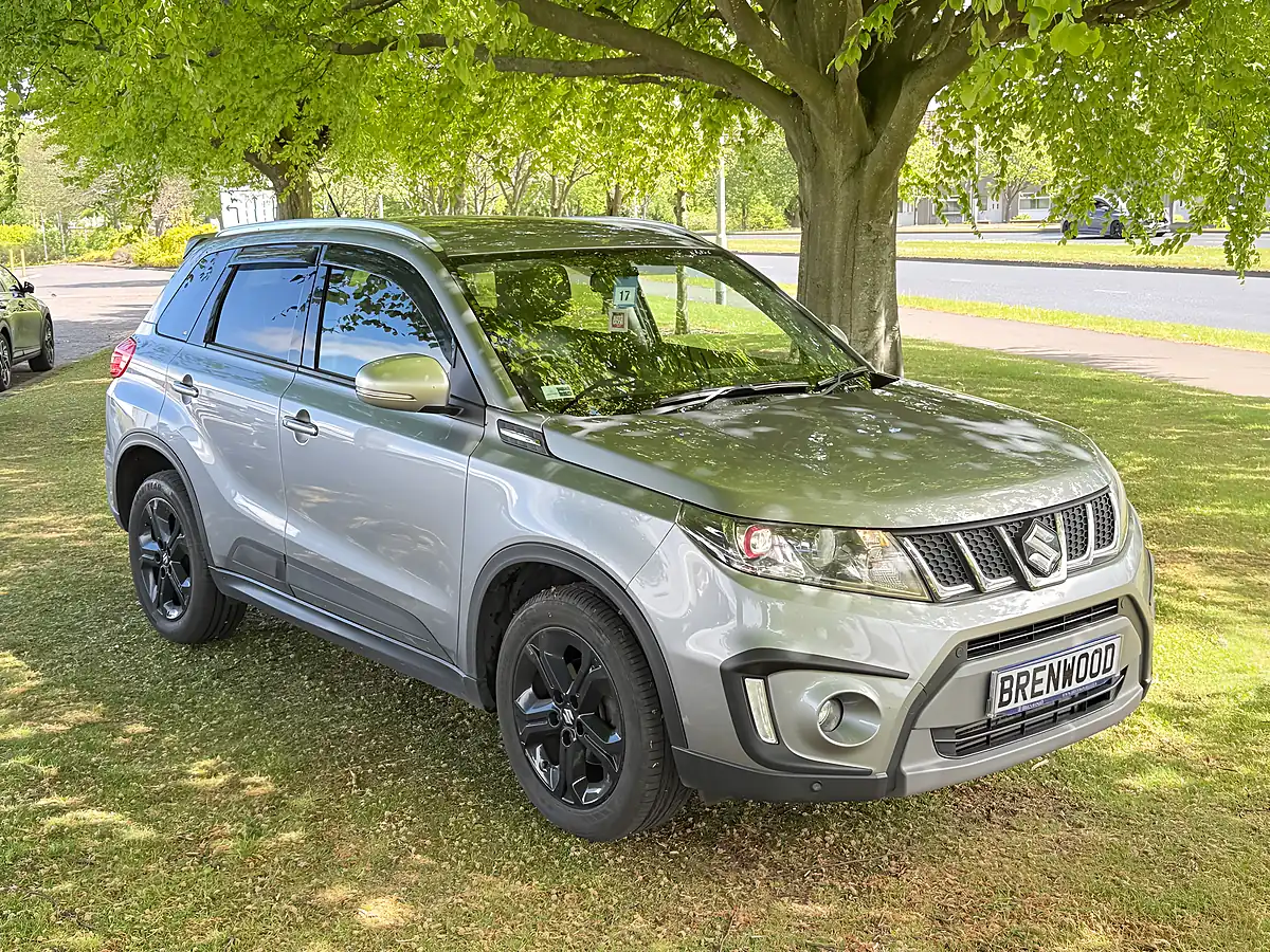 Used 2016 Suzuki Vitara S Grey - Front View