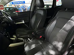 Used 2016 Suzuki Vitara S Grey - Interior and Exterior details 16