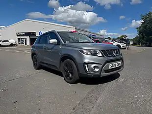 Used 2016 Suzuki Vitara S Grey - Interior and Exterior details 6