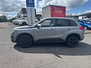 Used 2016 Suzuki Vitara S Grey - Interior and Exterior details 7