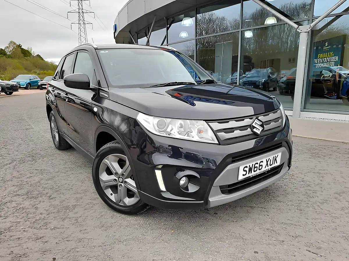 Used 2016 Suzuki Vitara Sz-T Black - Front View