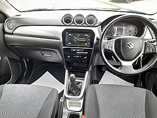 Used 2016 Suzuki Vitara Sz-T Black - Interior and Exterior details 13