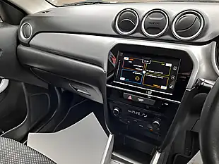 Used 2016 Suzuki Vitara Sz-T Black - Interior and Exterior details 17