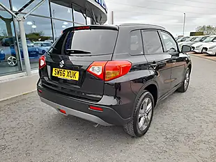 Used 2016 Suzuki Vitara Sz-T Black - Interior and Exterior details 9