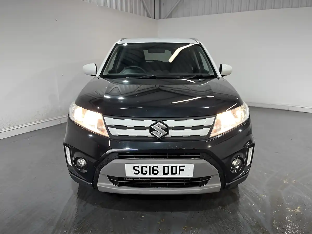 Used 2016 Suzuki Vitara Sz-T Black - Interior and Exterior details 2