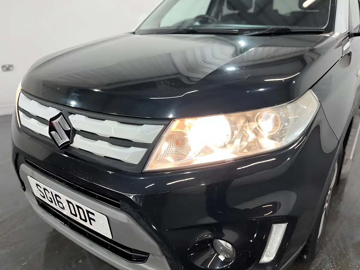 Used 2016 Suzuki Vitara Sz-T Black - Interior and Exterior details 4