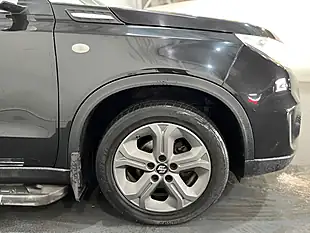 Used 2016 Suzuki Vitara Sz-T Black - Interior and Exterior details 9