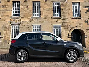 Used 2016 Suzuki Vitara Sz-T Black - Interior and Exterior details 11