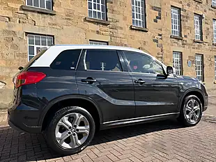 Used 2016 Suzuki Vitara Sz-T Black - Interior and Exterior details 16